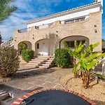 Caleta Villa Ifach