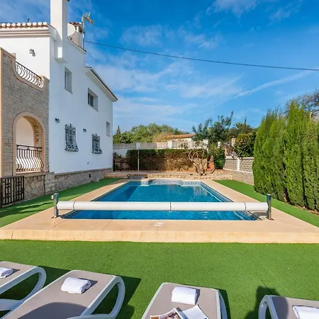 Caleta - Plusholidays * Ifach