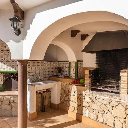 Caleta - Plusholidays * Ifach