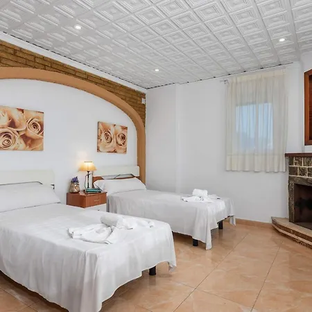 Caleta - Plusholidays *