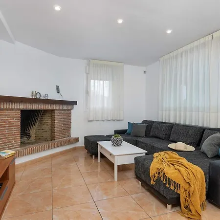 Caleta - Plusholidays Villa