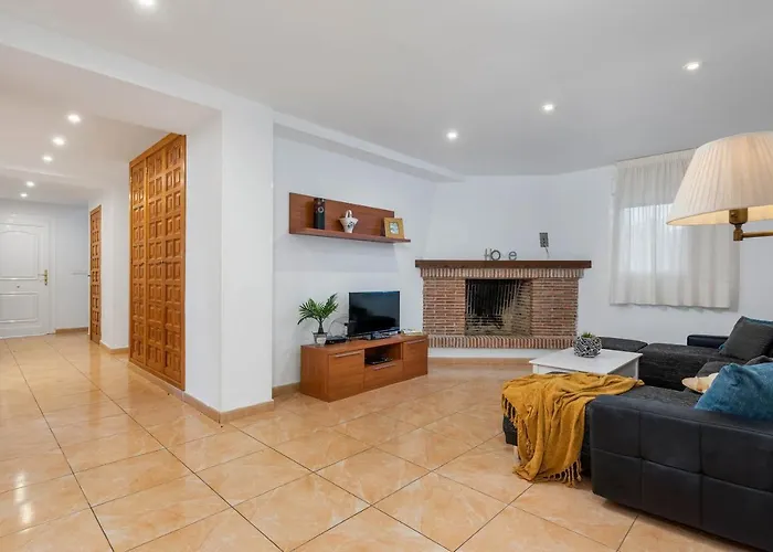 Caleta - Plusholidays Villa Ifach