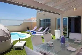 Willa Caleta - Plusholidays *